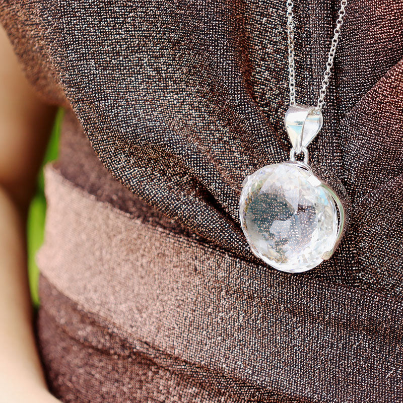 round clear quartz sterling silver gemstone pendant