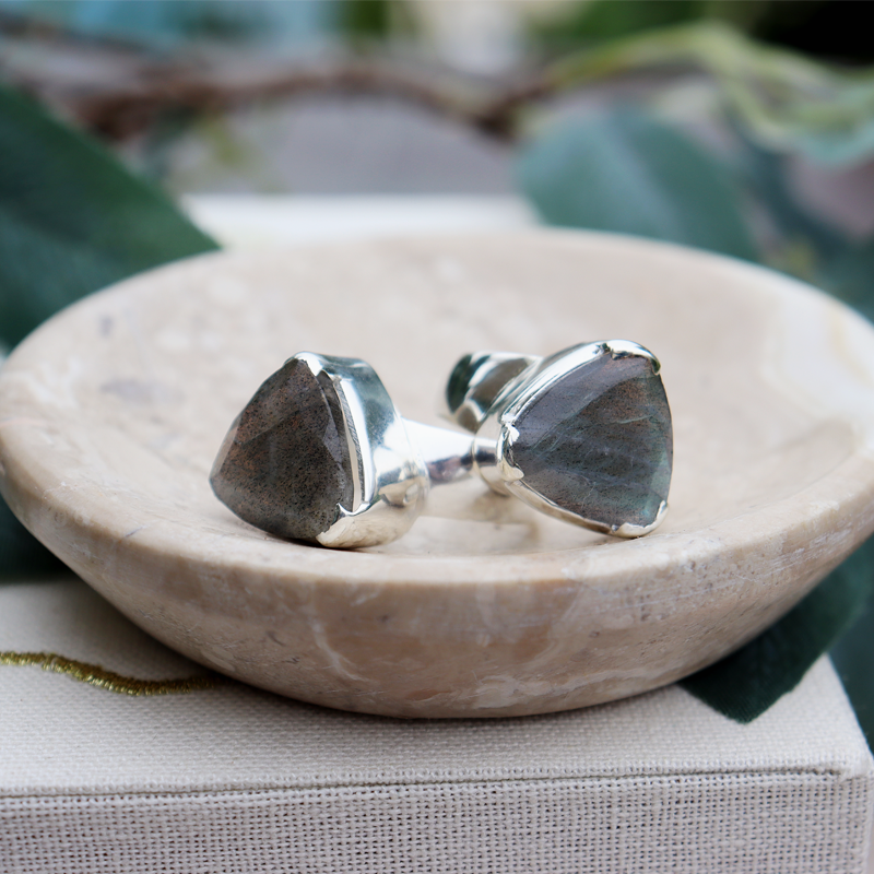 labradorite silver gemstone teardrop ring