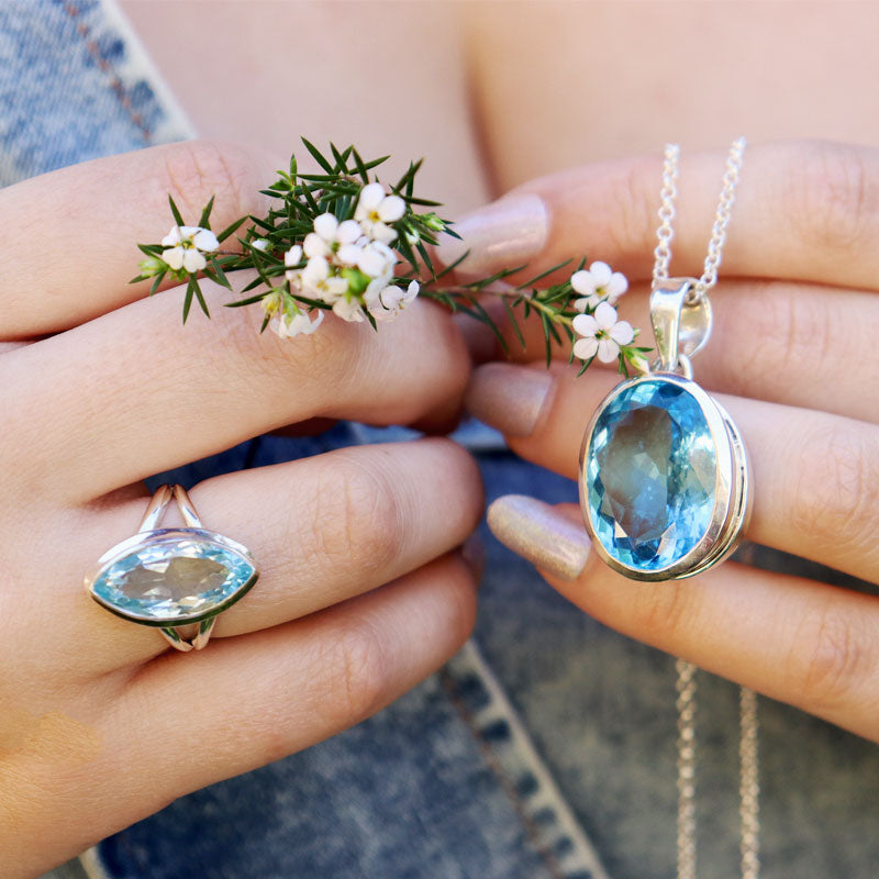 blue topaz silver gemstone ring