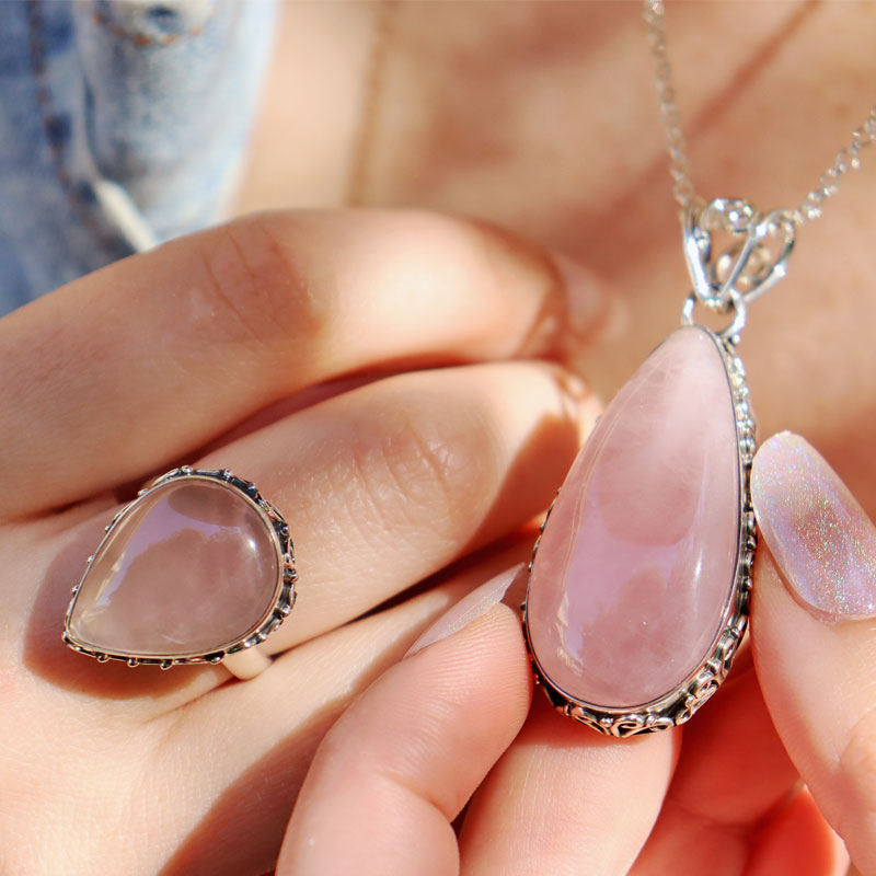 rose quartz teardrop silver gemstone ring