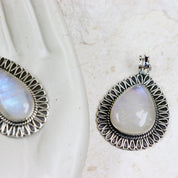 moonstone silver gemstone pendant